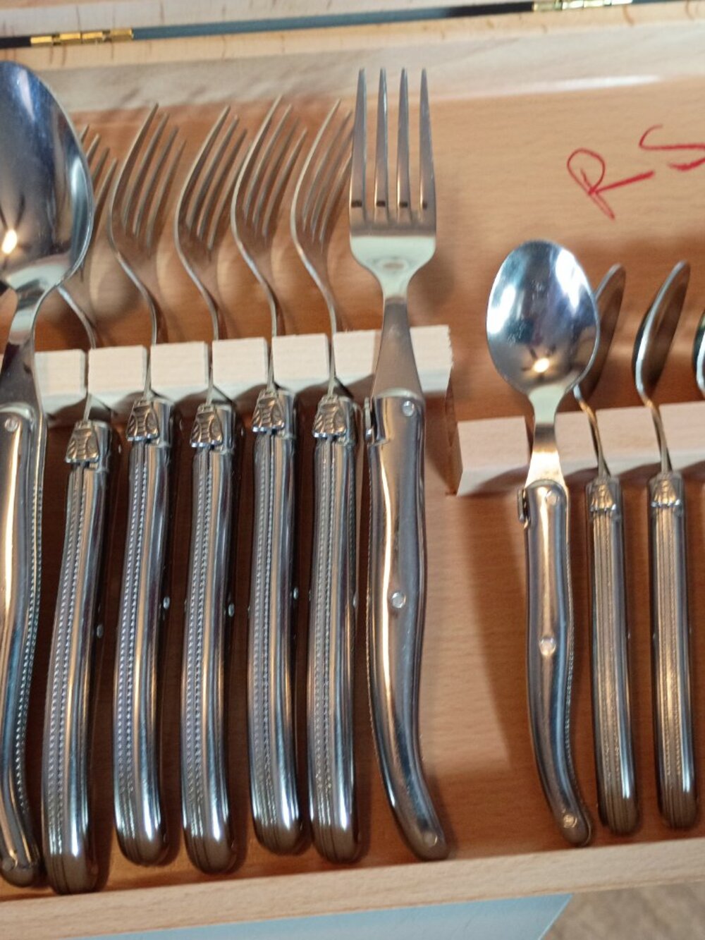 Jean Néron Laguiole France Flatware Set 24pc Stainless Steel — Wood Box - Picture 3 of 11